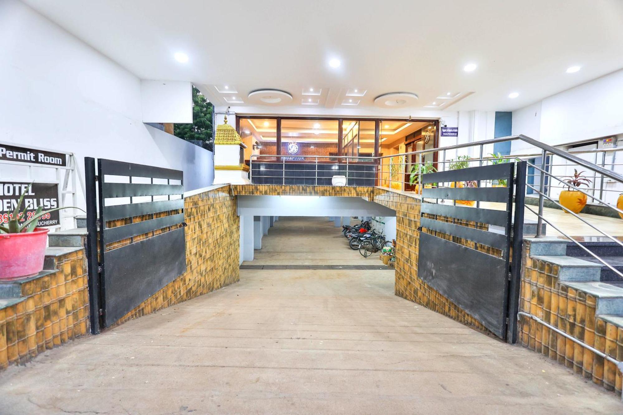 Hotel Jothimani Puducherry Exterior foto