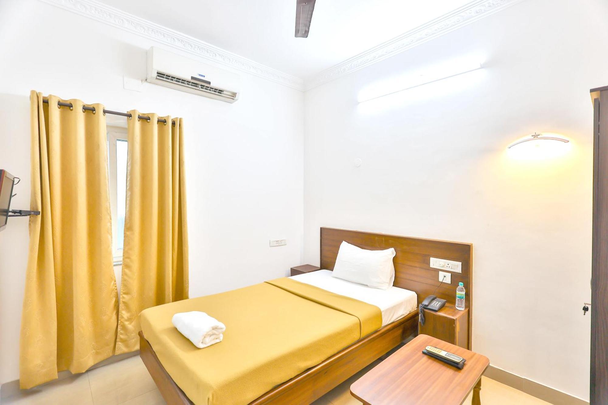 Hotel Jothimani Puducherry Exterior foto